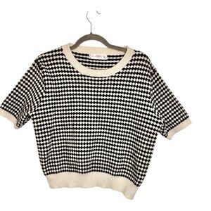 Knit Mix Retro Indie Black Cream Diamond Knit Cropped Sweater Large